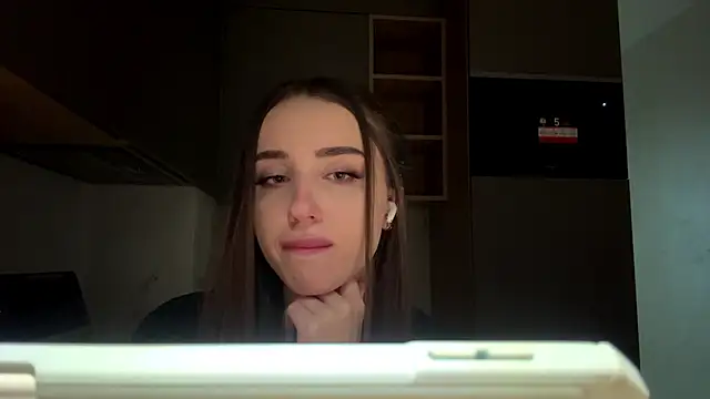 dianaluves1's Live XXX Chat
