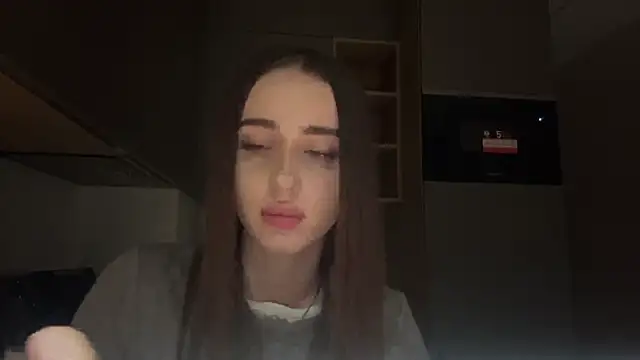 Show modela dianaluves1 na web-kameri
