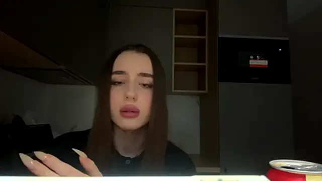 dianaluves1 XXX чат на живо