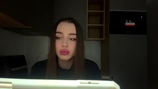 Webkamerová show dianaluves1