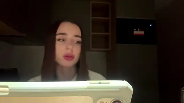 dianaluves1 – Naživo XXX chat