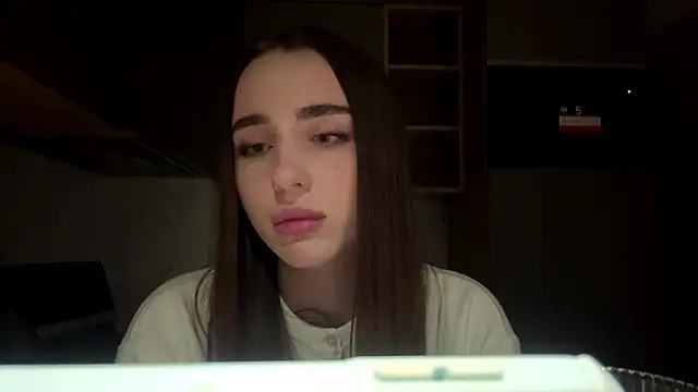 dianaluves1's Live XXX Chat