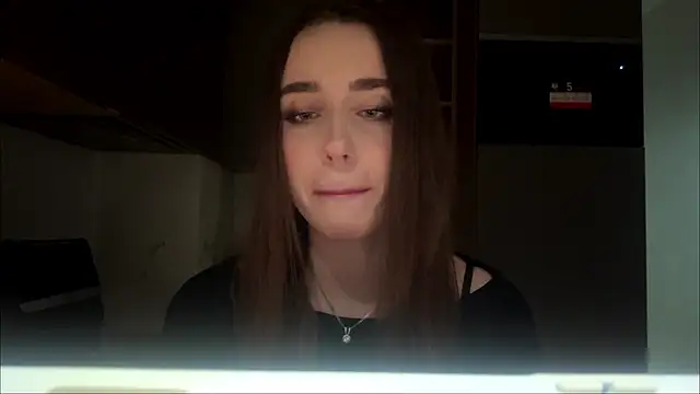 Webkamerová show dianaluves1