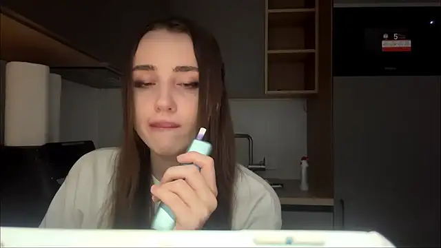 Show modela dianaluves1 na web-kameri