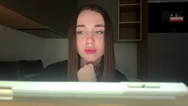 Webkamerová show dianaluves1