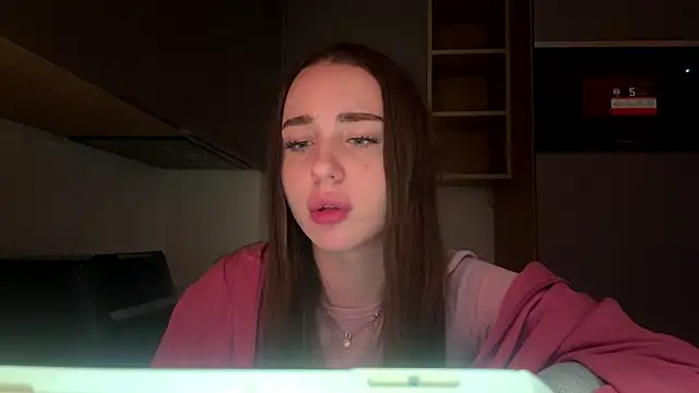 Show modela dianaluves1 na web-kameri