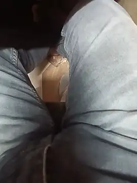Slavehorse webkamerás műsora