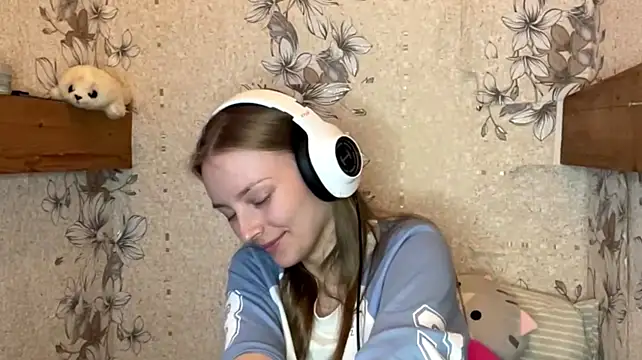 EmyMiu's Live XXX Chat