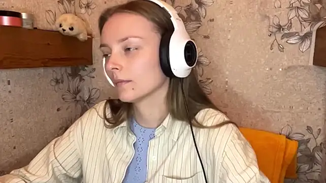 Živý XXX chat EmyMiu