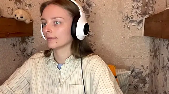 EmyMiu – webcam-show