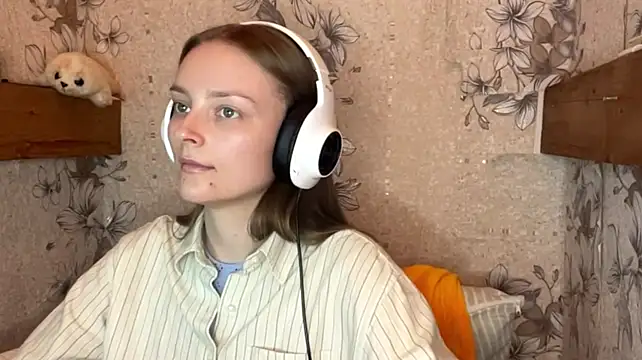EmyMiu's Webcam Show