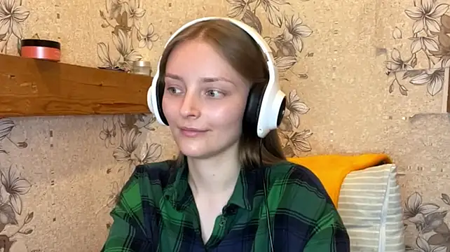 EmyMiu webkamerás műsora