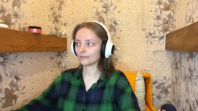 EmyMiu Webcam Show