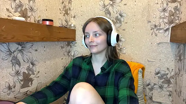 EmyMiu Webcam show