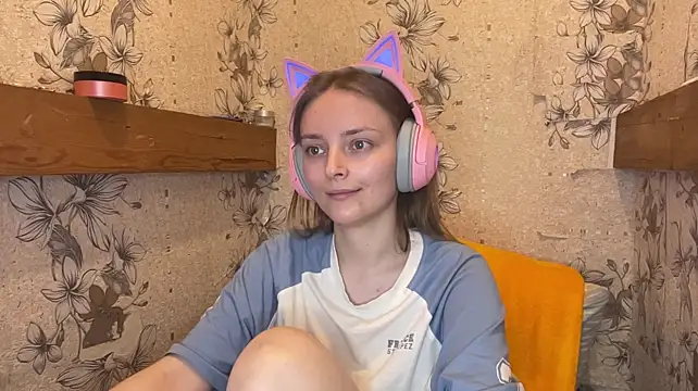 EmyMiu's Webcam Show