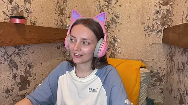 EmyMiu's Webcam Show