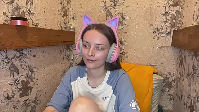 EmyMiu's Webcam Show