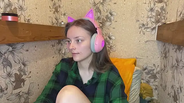 EmyMiun Webbikameraesitys