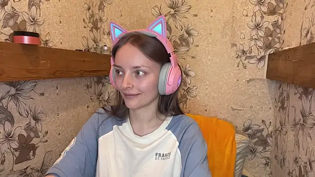 EmyMiu's Webcam Show