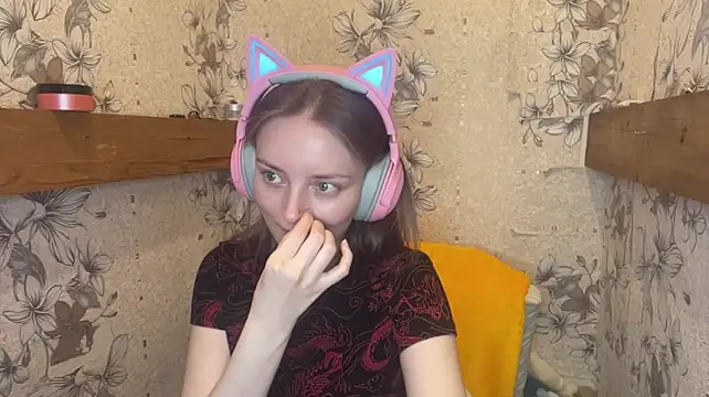 EmyMiu Webcam-Show