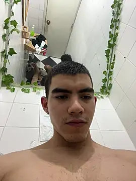Alejandro_vega_'s Webcam Show
