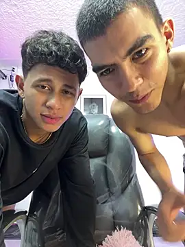 Alejandro_vega_ webcam show