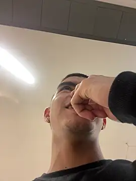 Alejandro_vega_ Show Webcam