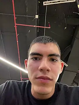 הופעת וובקאם של Alejandro_vega_