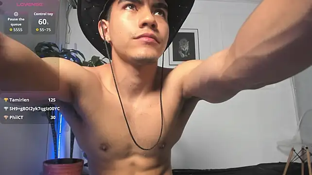 Show de Alejandro_vega_ na webcam