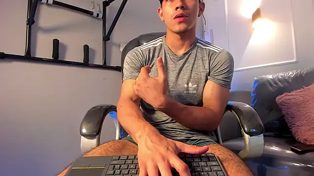 Alejandro_vega_ Adlı Modelin Web Kamerası Şovu