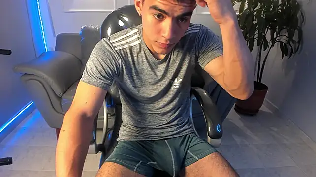 Alejandro_vega_ Pertunjukan Webcam