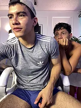 Alejandro_vega_のウェブカメラショー