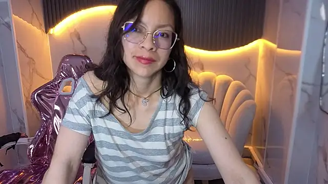 Chat XXX ao vivo de Sandra98_b