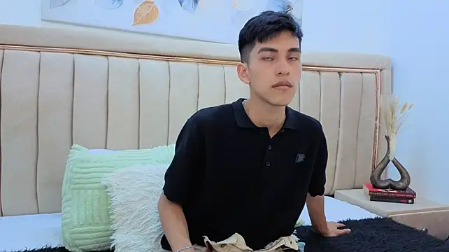 Julian_Carusso Webcam Show