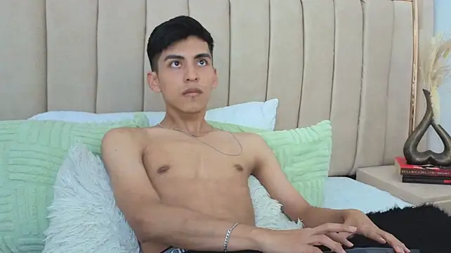 Julian_Carusso Webcam show