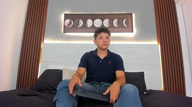 Axel_West8 Live XXX Chat