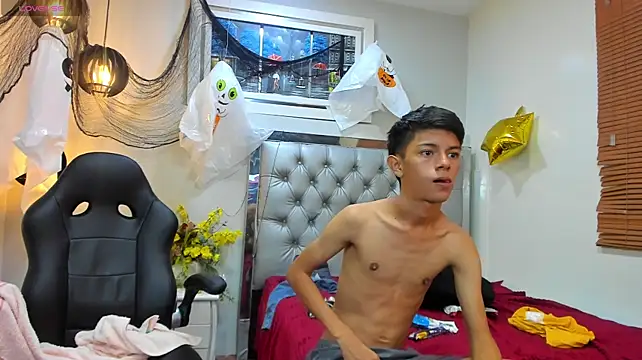 fem_danny7 webcam show