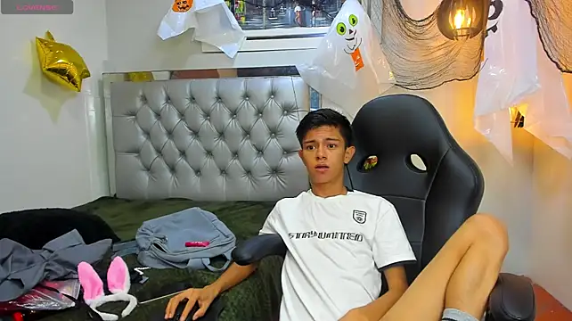 fem_danny7 Show Webcam