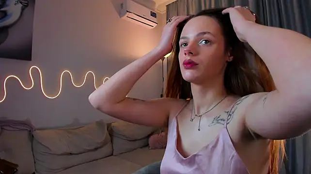 Alice_Liddelll's Live XXX Chat