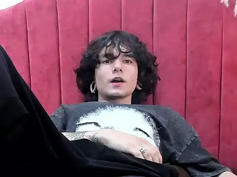 Blas_femous1's Webcam Show