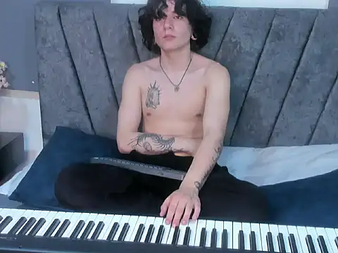Blas_femous1 – webcam-show
