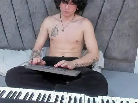 Blas_femous1's Webcam Show