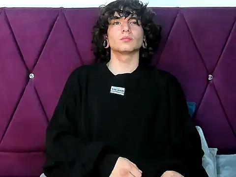 Blas_femous1's Webcam Show