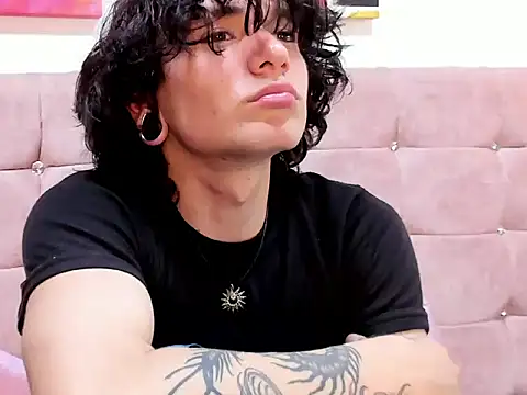 Show modela Blas_femous1 na web-kameri