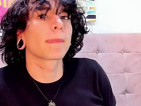Blas_femous1 – webcam-show