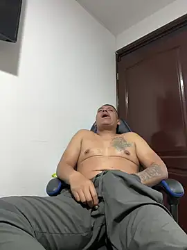 Show de Gentiemax_23 na webcam