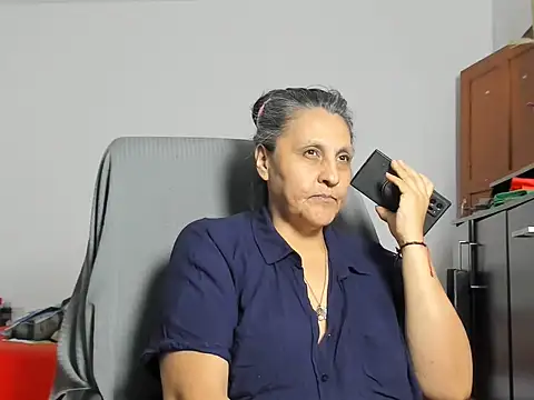 دردشة Merlyna_time الجنسية المباشرة