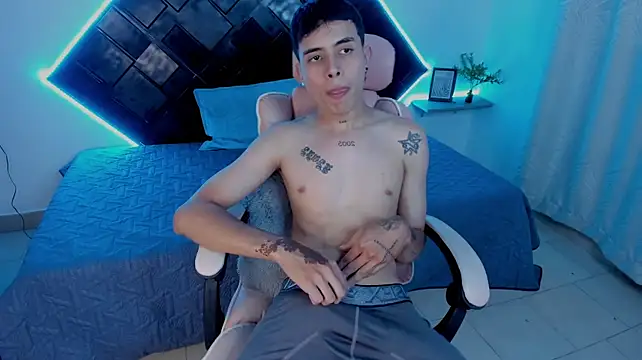 Show modela Dante_Blake_ na web-kameri