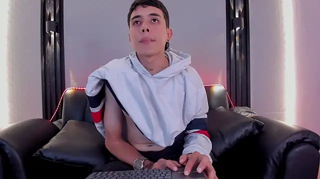 Dante_Blake_n Webbikameraesitys