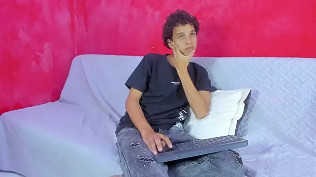 Webkamerová show AXEL_DESIRE